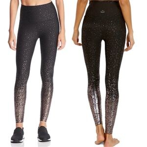 Beyond Yoga Black and Alloy Ombré Silver Sparkle Leggings